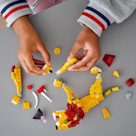 LEGO Creator - Dziki lew 31112