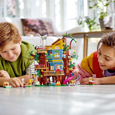 LEGO Friends Domek na drzewie przyjaźni - 41703