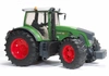 BRUDER 03040 Traktor Fendt 936 Vario