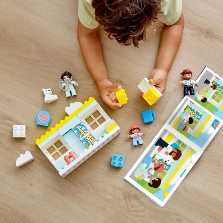 LEGO DUPLO Town - Wizyta u lekarza 10968