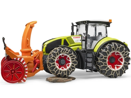 BRUDER 03017 Traktor Claas Axion 950 z pługiem śnieżnym i łańcuchami na kołach