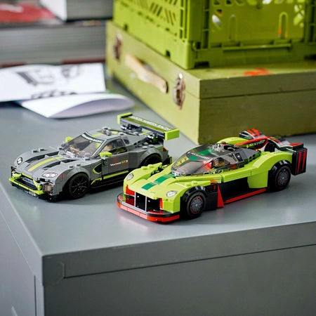 LEGO Speed Champions - Aston Martin Valkyrie AMR PRO i Aston Martin Vantage GT3
