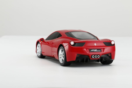 RASTAR Zdalnie sterowany Ferrari 458 Italia czerwony R/C 1:18
