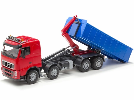 Emek 20755 Volvo FH hakowiec czerwony z kontenerem niskim czerwonym