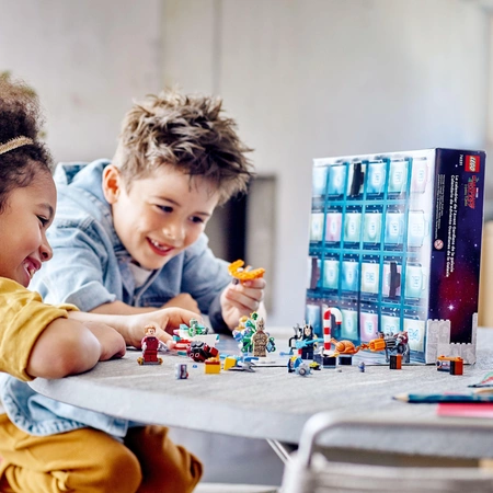 LEGO Super Heroes - Kalendarz adwentowy