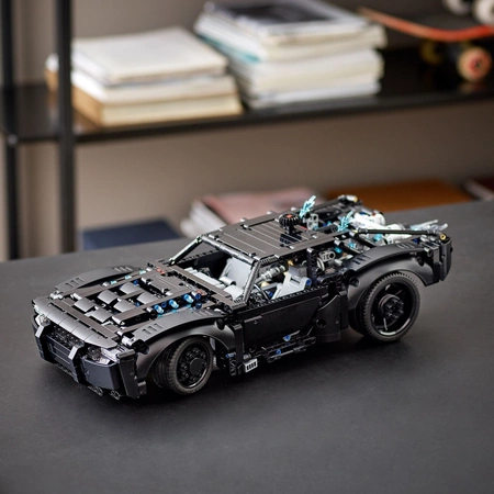 LEGO Technic - BATMAN - BATMOBIL 42127