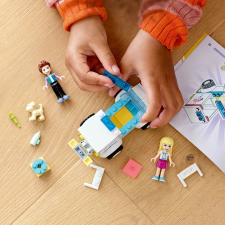 LEGO Friends - Karetka kliniki dla zwierzątek 41694