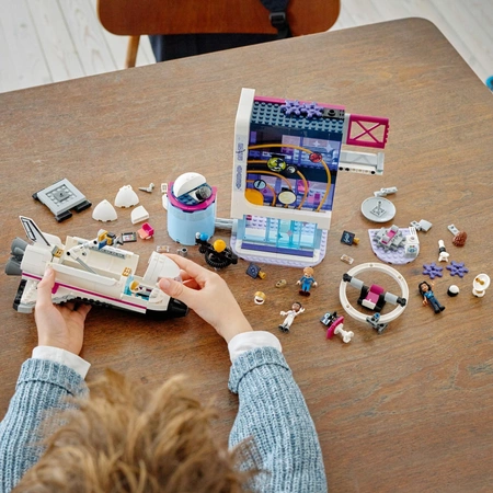 LEGO Friends Kosmiczna akademia Olivii - 41713