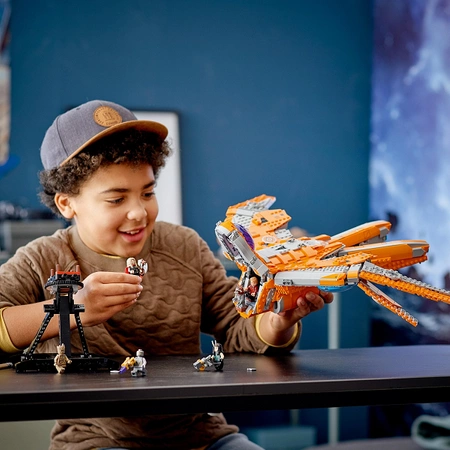 LEGO Super Heroes Statek strażaków Marvel - 76193