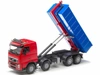 Emek 20755 Volvo FH hakowiec czerwony z kontenerem niskim czerwonym