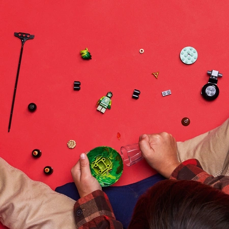 LEGO Ninjago - Szkolenie wojownika Spinjitzu Lloyda 70689