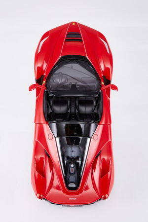 RASTAR Zdalnie storowane Laferrari Aperta z funkcją driftu