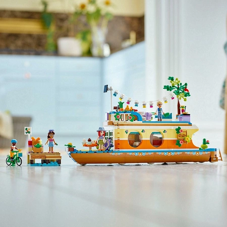 LEGO Friends - Łódź mieszkalna na kanale 41702