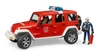BRUDER 02528 Jeep Wrangler Unlimited Rubicon straż pożarna z figurką strażaka i z modułem 02802