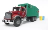 BRUDER 02812 MACK śmieciarka (rubin-granat)