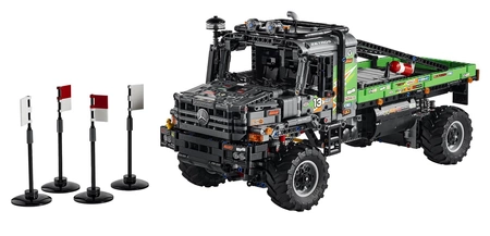 LEGO Technic Ciężarówka Mercedes-Benz z napędem na 4 koła-42129