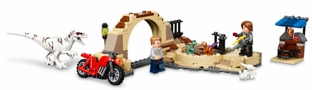 LEGO Jurassic World - Atrociraptor: pościg na motocyklu 76945