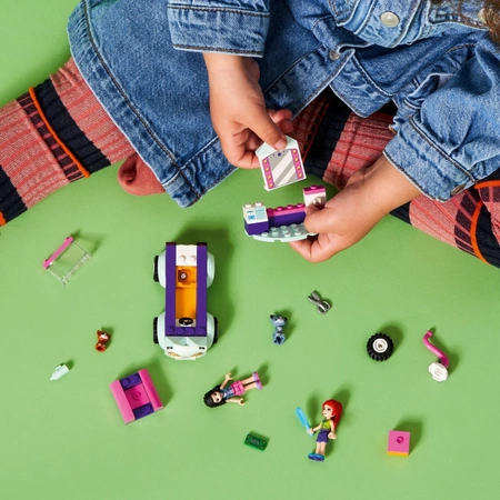LEGO Friends Samochód do pielęgnacji kotów 41439